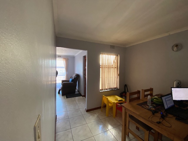 2 Bedroom Property for Sale in Strandfontein Village Western Cape